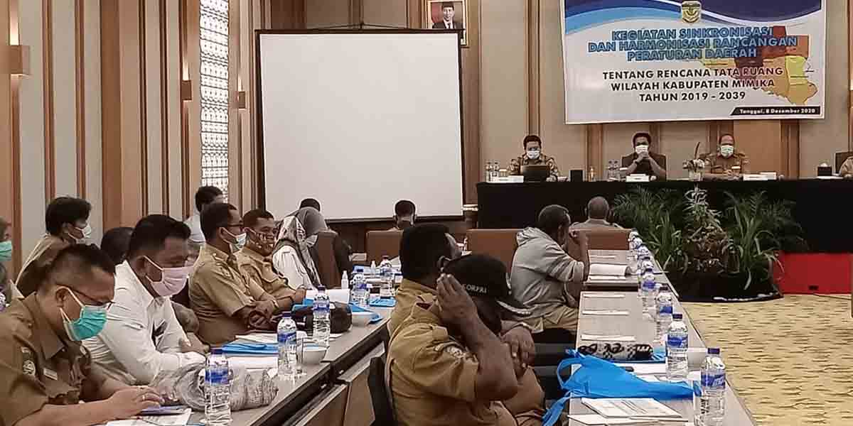dokumen-rtrw-mimika-ketinggalan-zaman